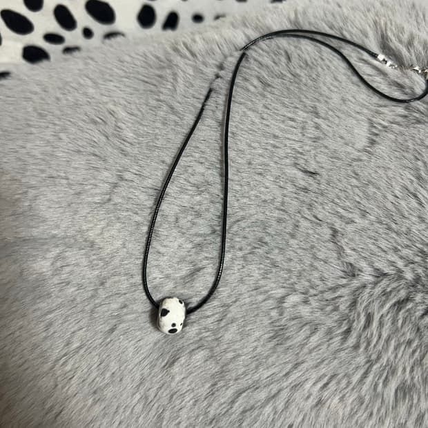 얼룩 젖소무늬 팬던트 데일리 빈티지 목걸이 