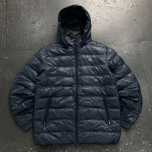 100 아디다스 경량패딩 