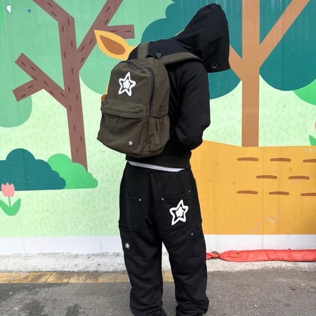 스타팀 starteam 코듀로이 올리브 백팩 양도합니다!