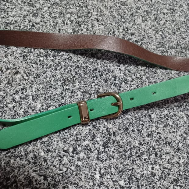 여성 가죽 벨트 그린