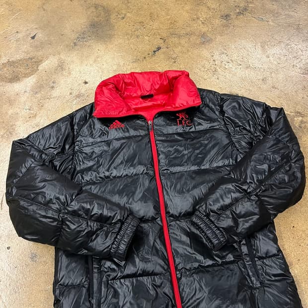 아디다스 리버풀 검빨 숏패딩 95