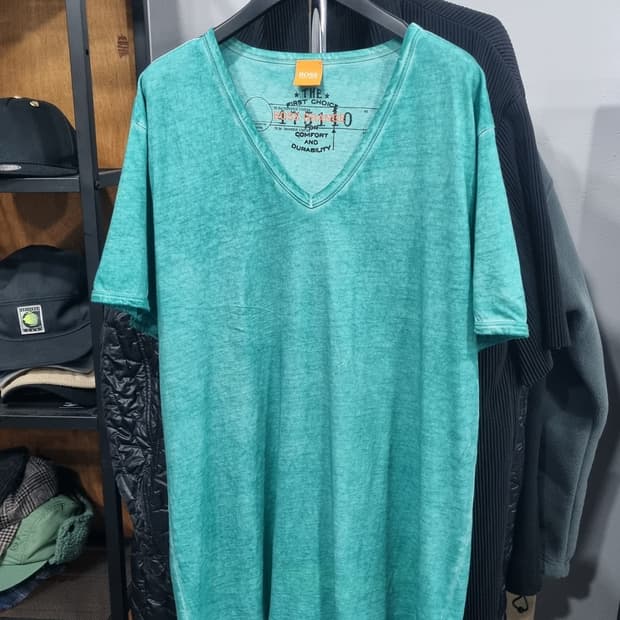 보스오렌지(Hugo boss) 워싱 반팔티셔츠 95~100 상태깔끔