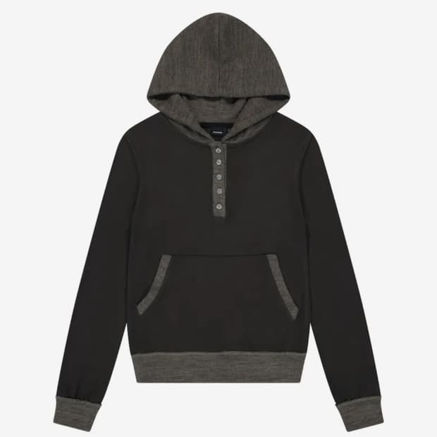 아캄 Contrast Logo Button Hoodie (Brown)