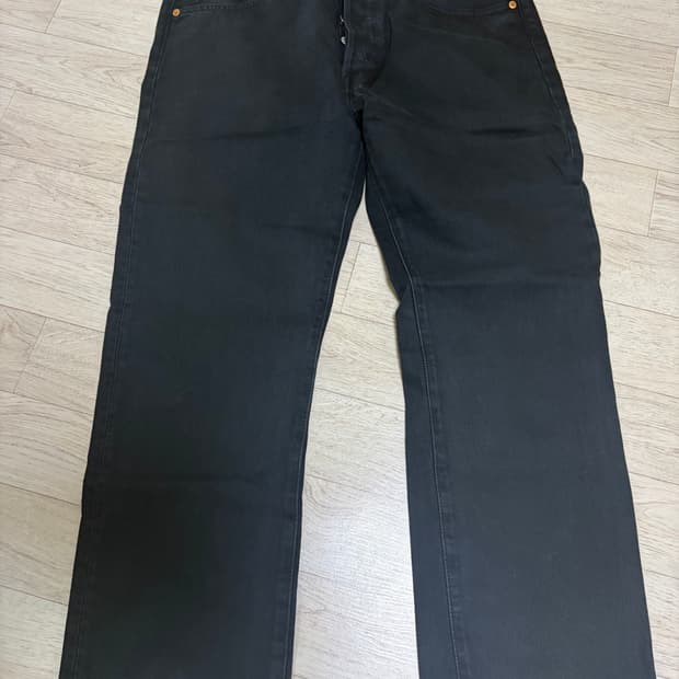 (34) 리바이스 501 블랙 청바지