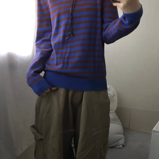 코스 스트라이프 니트