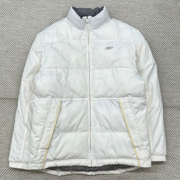 리복 올드스쿨 푸퍼패딩 r2727