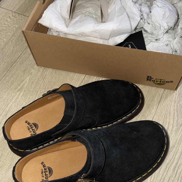 닥터마틴 아이샴 270