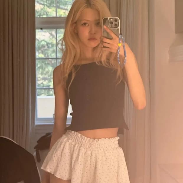 PROVINCE EYELET SHORTS(NAVY)