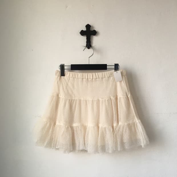 Dot pattern lace mini skirt