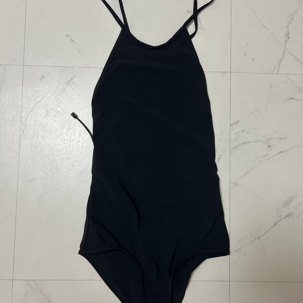 토템 원피스 수영복 블랙 새제품