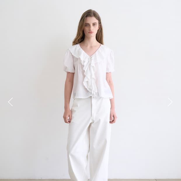 낫유어로즈 Sophie blouse (Ivory)
