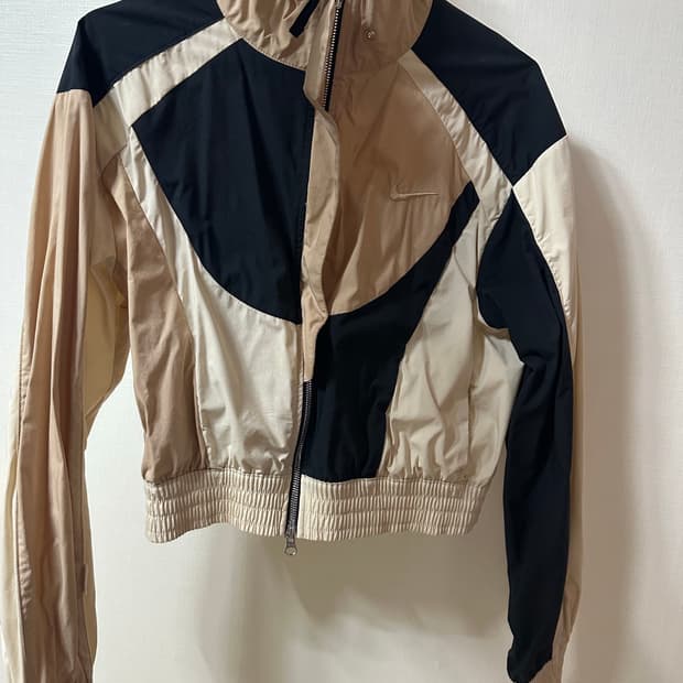 나이키 우븐 크롭 바람막이 (M)