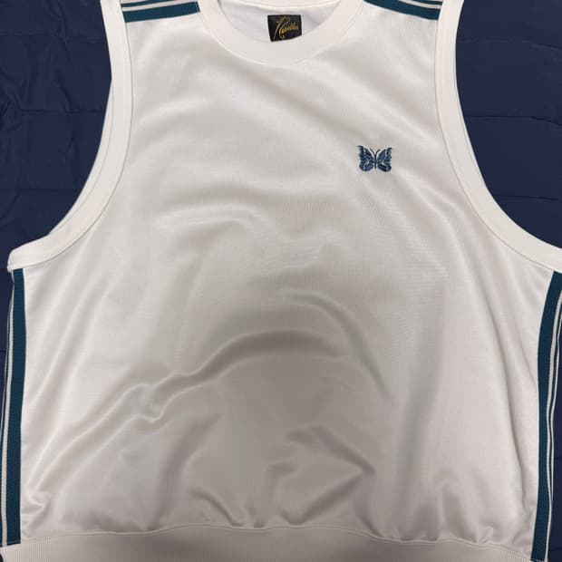 니들스 LHP 별주 트랙 슬리브리스 L