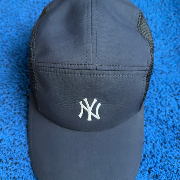 에메 레온 도르 / 뉴에라 양키스 러닝 캡 (네이비)