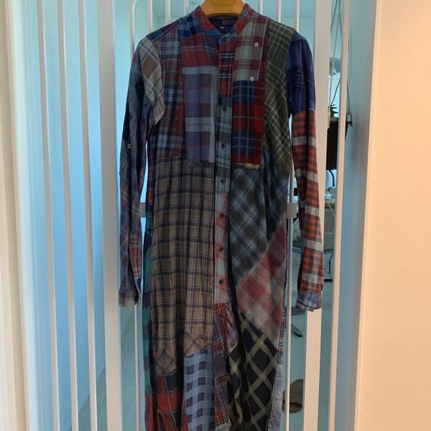 리빌드바이니들스 드레스