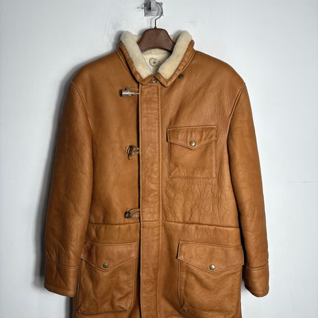 리얼 무스탕 더플 하프 코트