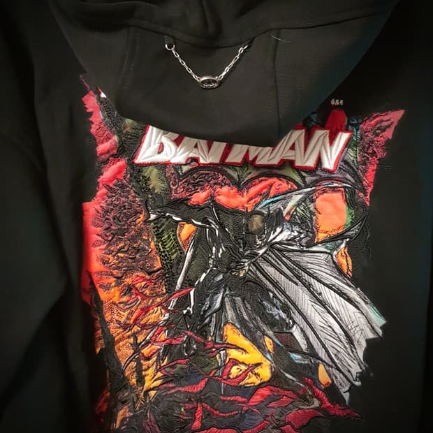 최저가판매 송지오옴므 DC컬렉션 배트맨 자수 후드 블랙 50 송지오 자수