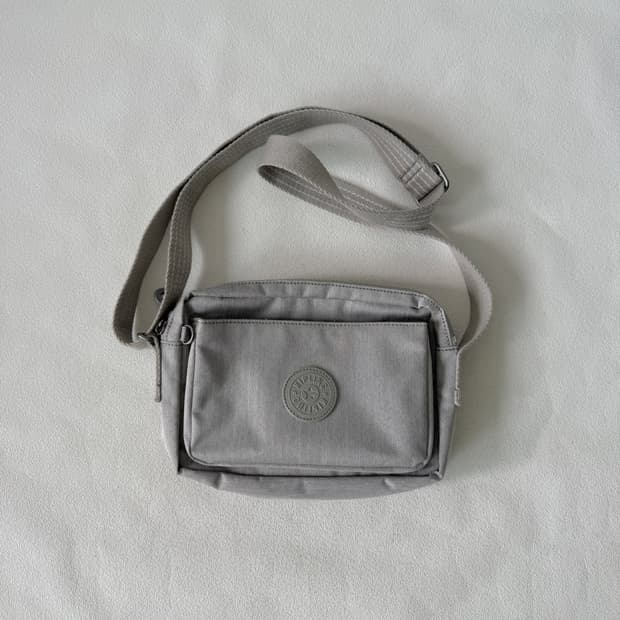 키플링(Kipling) 크로스백