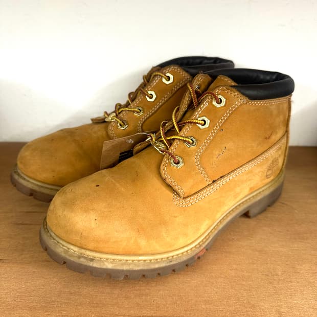 팀버랜드 4인치 처카 부츠 ‘위트 브라운‘