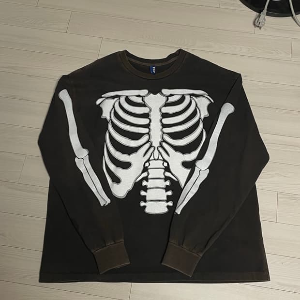 블라인드 파일즈 본 롱슬리브