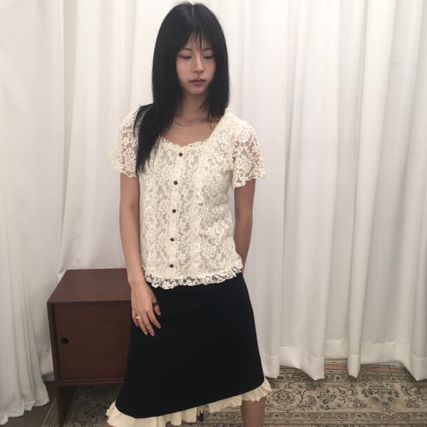 Axes femme 아이보리 레이스 블라우스