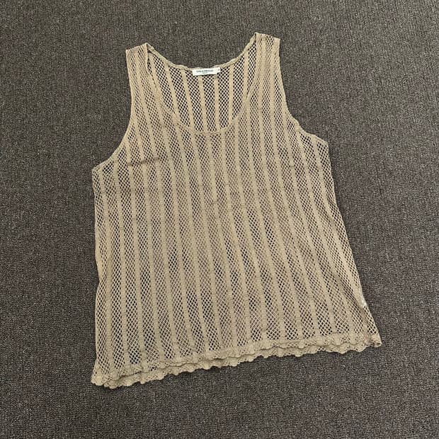 M)Greatwoodhouse 브라운 메쉬 니트 나시