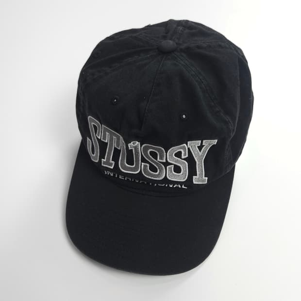 스투시 아치 빅로고 블랙 볼캡 (OS)