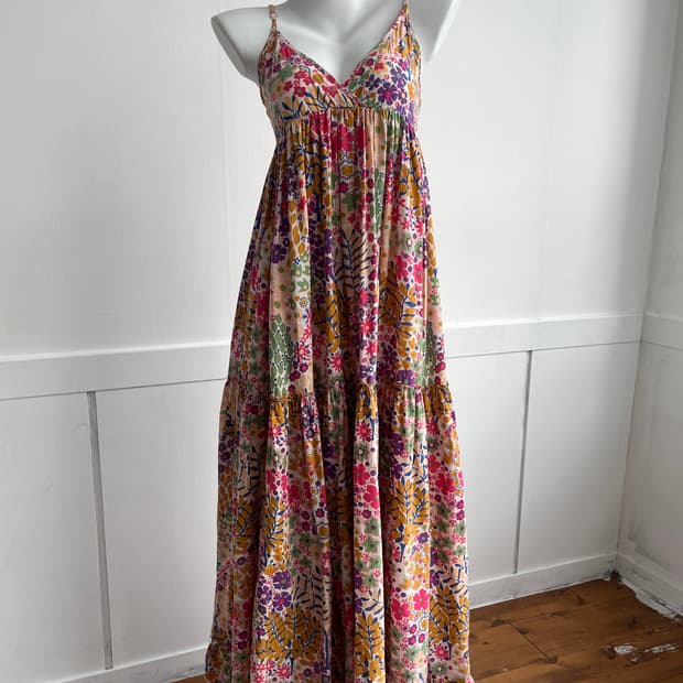 플라워 패턴 끈 나시 롱 원피스