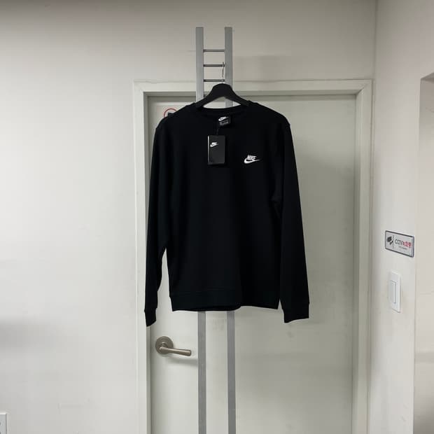 나이키 블랙 맨투맨 새상품 L