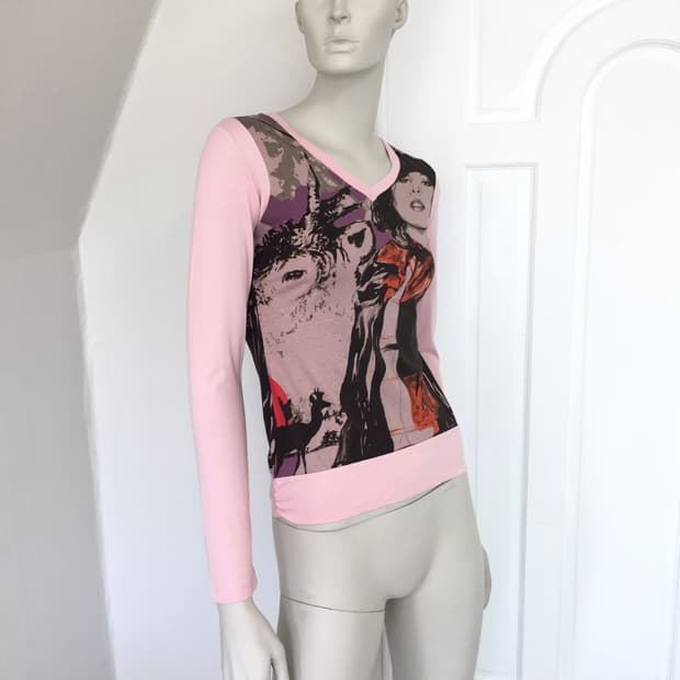 Spain Designer Slim pink top