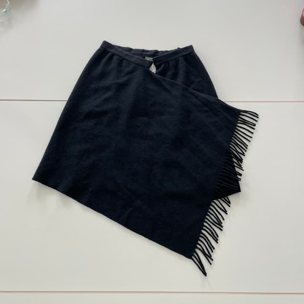 샤넬 부티크 프린지 랩 스커트