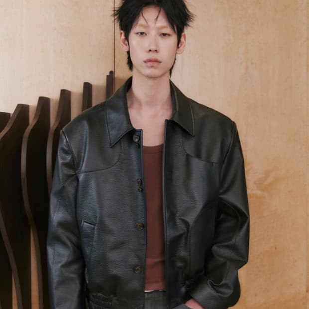 웨이비니스 플로우라인 레더 자켓