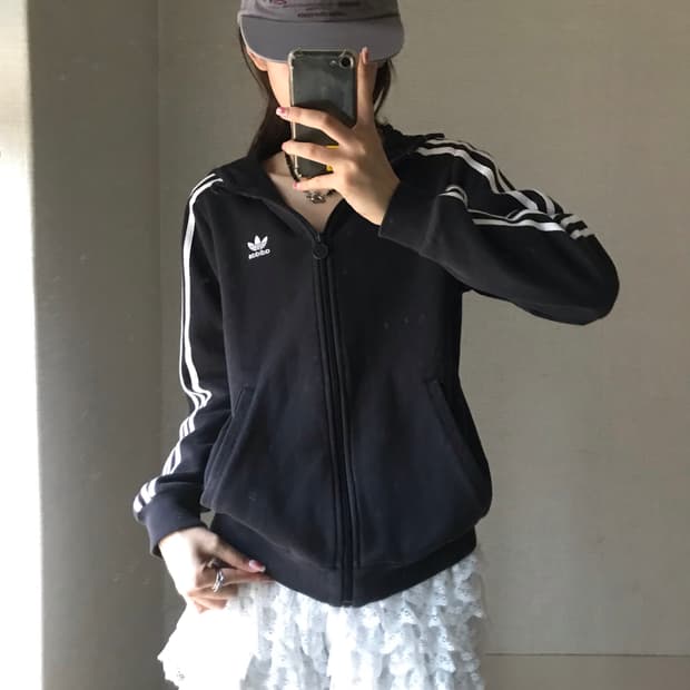 아디다스 블랙 삼선 후드집업