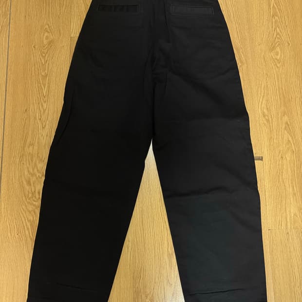 유니클로 와이드핏치노팬츠 73