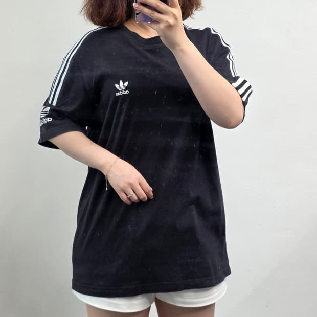[프립]L/아디다스 불꽃 반팔티 검정