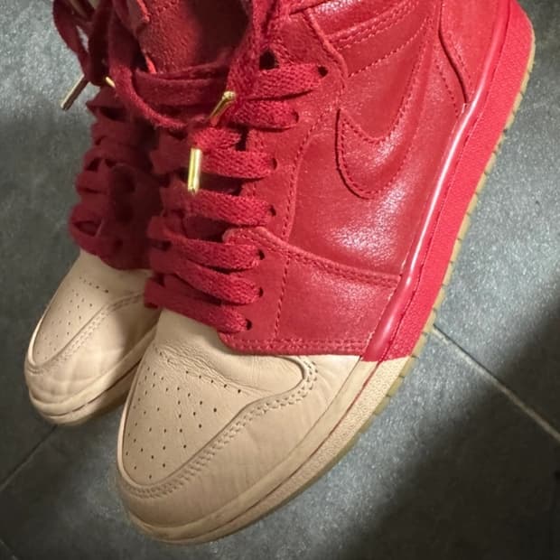 나이키 에어 조던1 레트로 하이(빈티지)