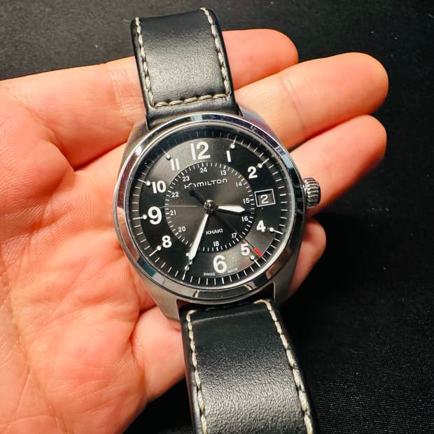 해밀턴 카키필드 쿼츠 40mm 시계 판매