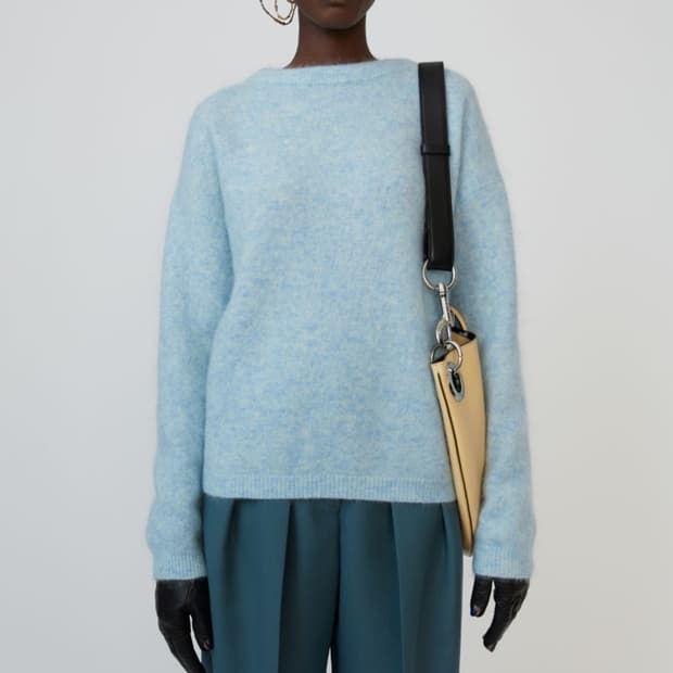 acne studio dramatic moh 스웨터