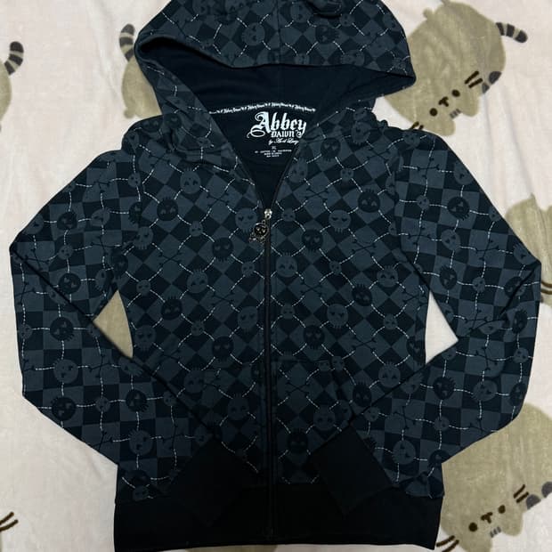 Abbey dawn 악마 후드집업 블랙 XL