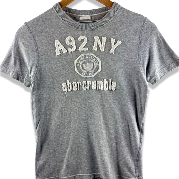 아베크롬비 그레이 딱붙 티셔츠2220