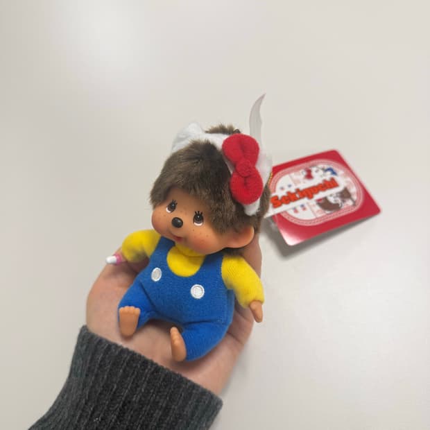 몬치치  x 키티 콜라보 키링