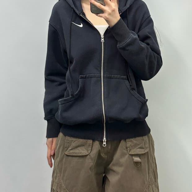 나이키 신형 스우시 블랙 투웨이 후드집업