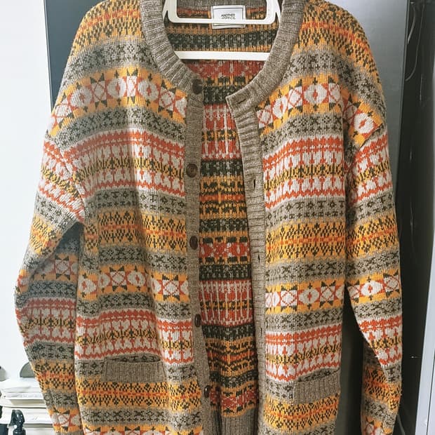 어나더오피스 그랜마 가디건 3