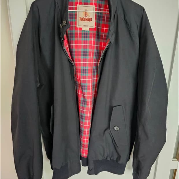 바라쿠타 G9 블랙 46사이즈