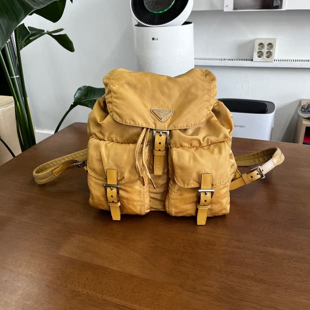 프라다 나일론 백팩