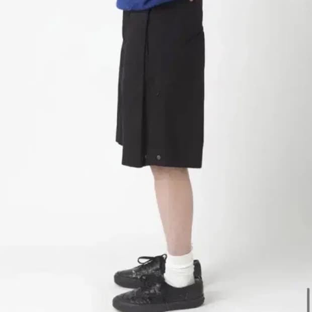 해칭룸 버뮤다팬츠
