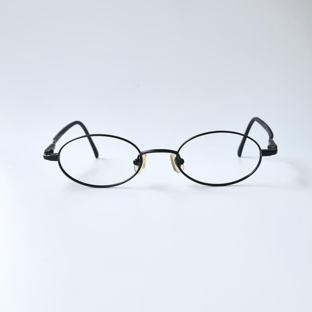 데드스탁 미니멀 오벌쉐입 안경테 599