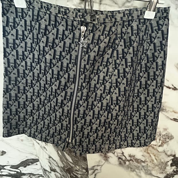 히스테릭 글래머 오블리크 패턴 스커트