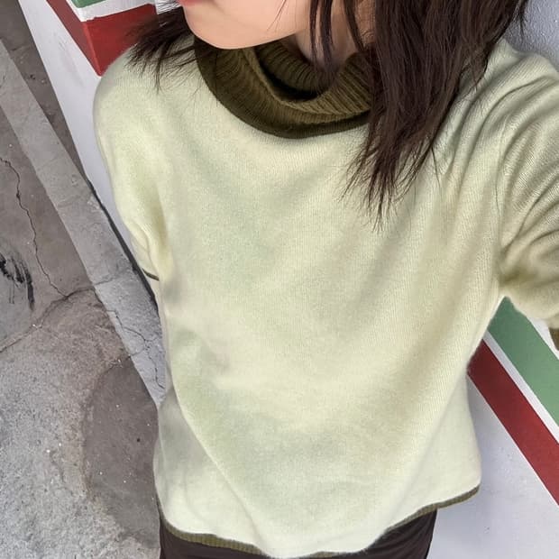 Olive cashmere knit 