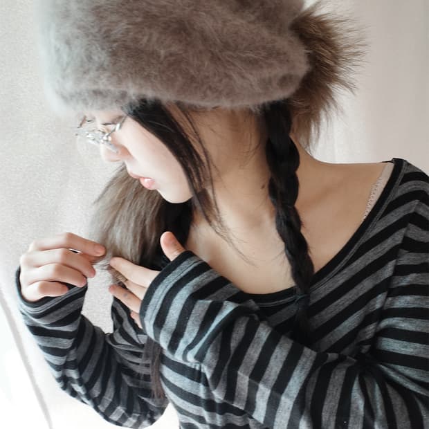 Angora & racoon fur beanie